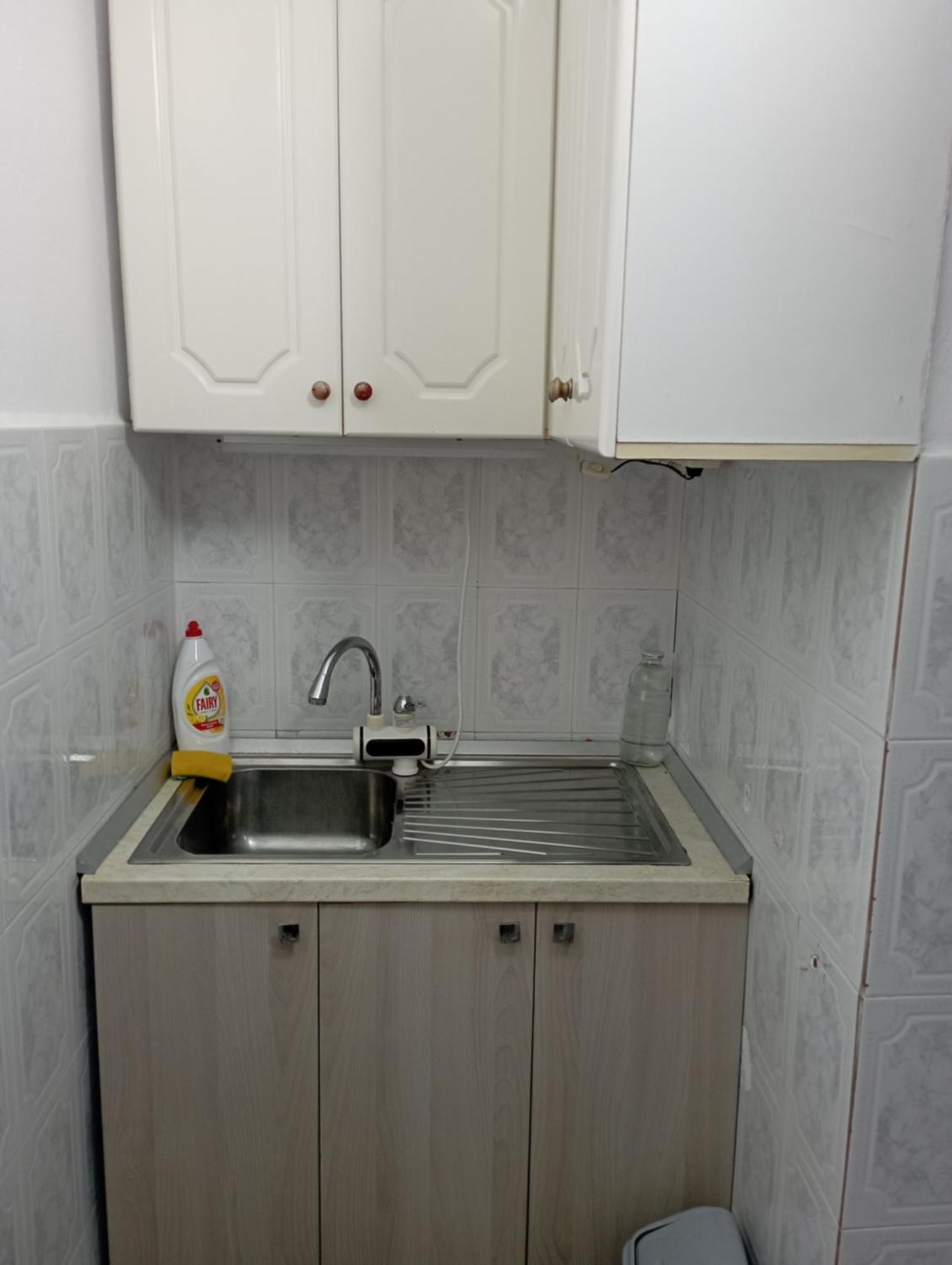 Lola'S Apartament Apartment Berat Exterior photo